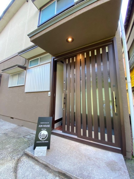 JUN HOUSE玄関