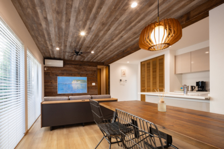  siteA・ダイニング